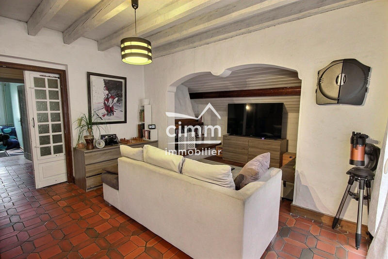 Appartement - 75 m² - 4 pièces