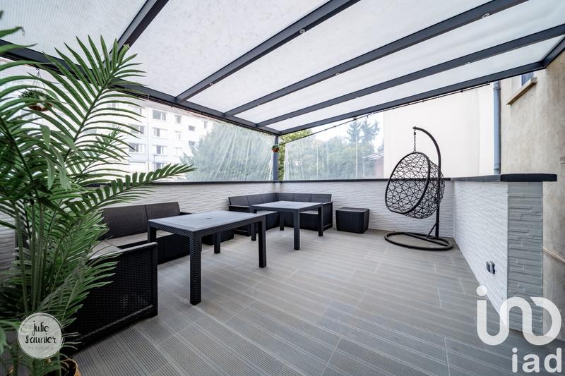 Maison - 87 m² - 5 pièces