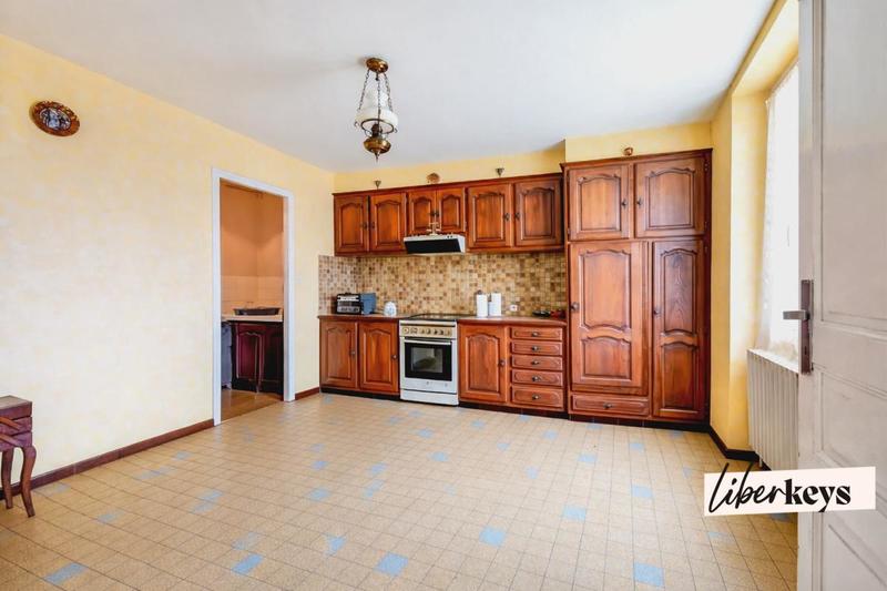 Maison - 160 m² - 6 pièces