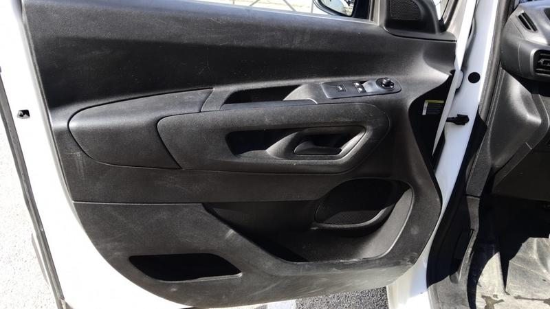 Citroën Berlingo Vu 1.2 PureTech 130 Eat8 Worker