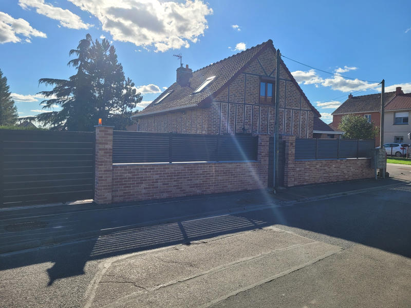 Maison de village - 93 m² - 5 pièces