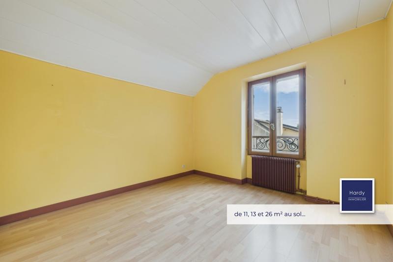 Maison - 139 m² - 7 pièces