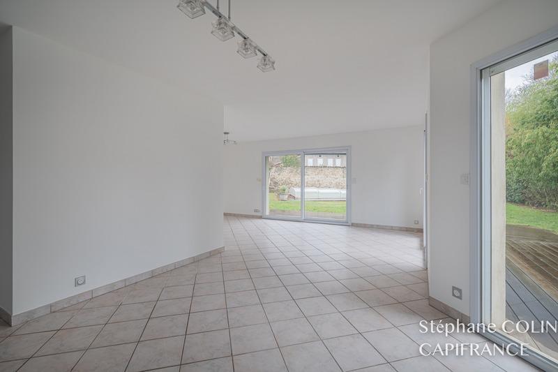 Maison - 137 m² - 6 pièces