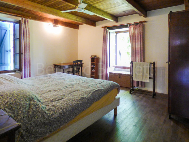 Longère - 206 m² - 8 pièces