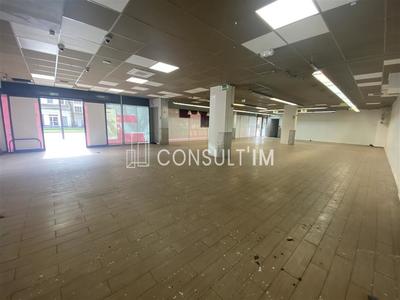 Local commercial - 232 m²