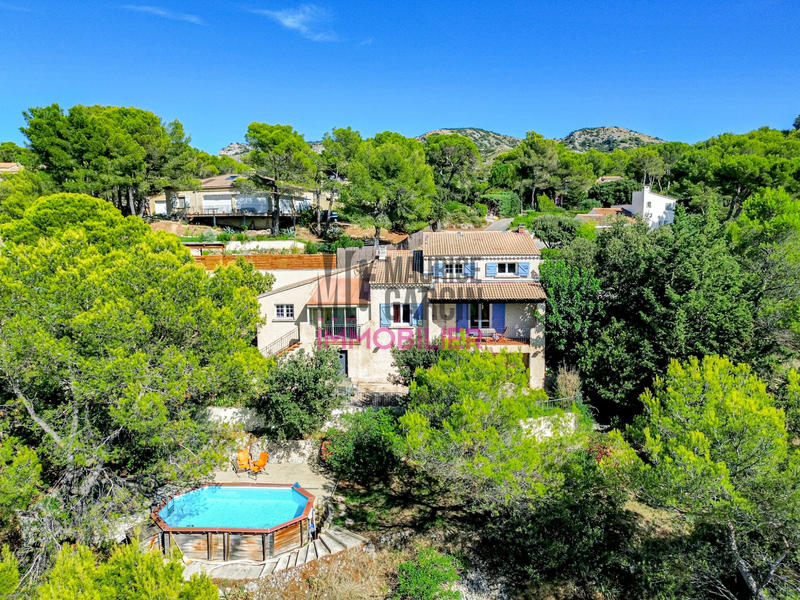 Maison - 135 m² - 5 pièces