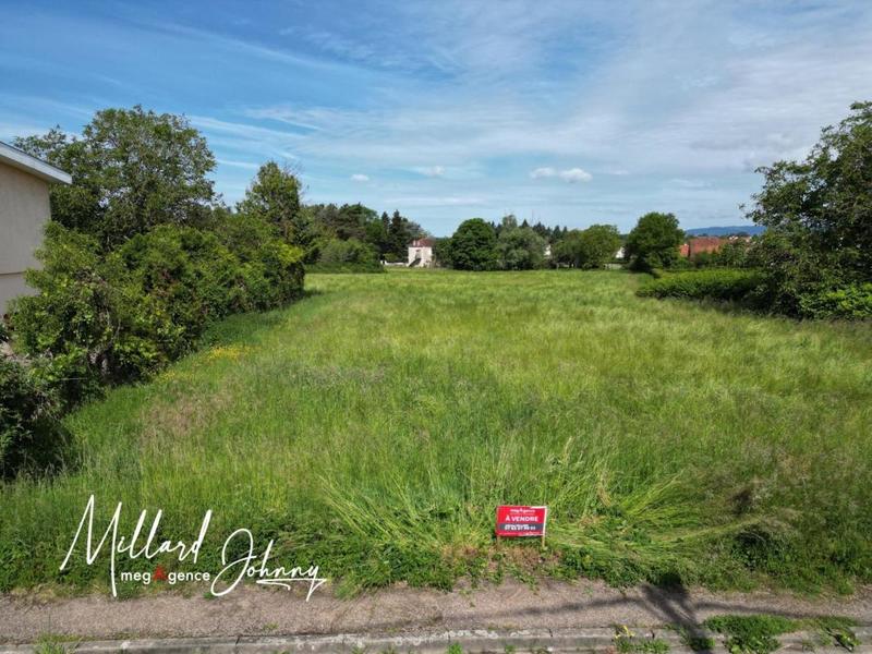 Terrain constructible - 1 113 m²