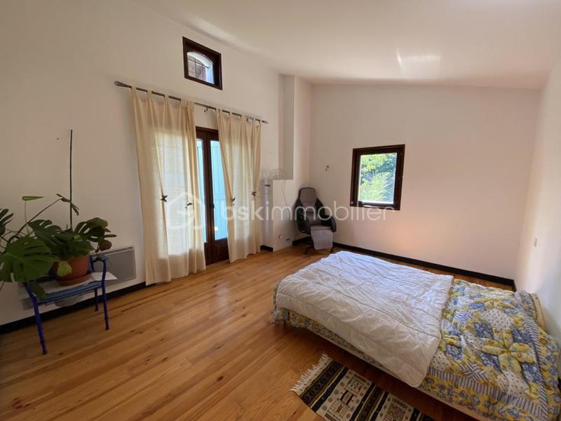 Corps de ferme - 194 m² - 5 pièces