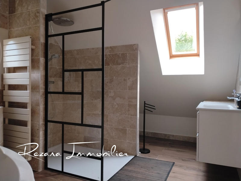 Maison contemporaine - 188 m² - 7 pièces