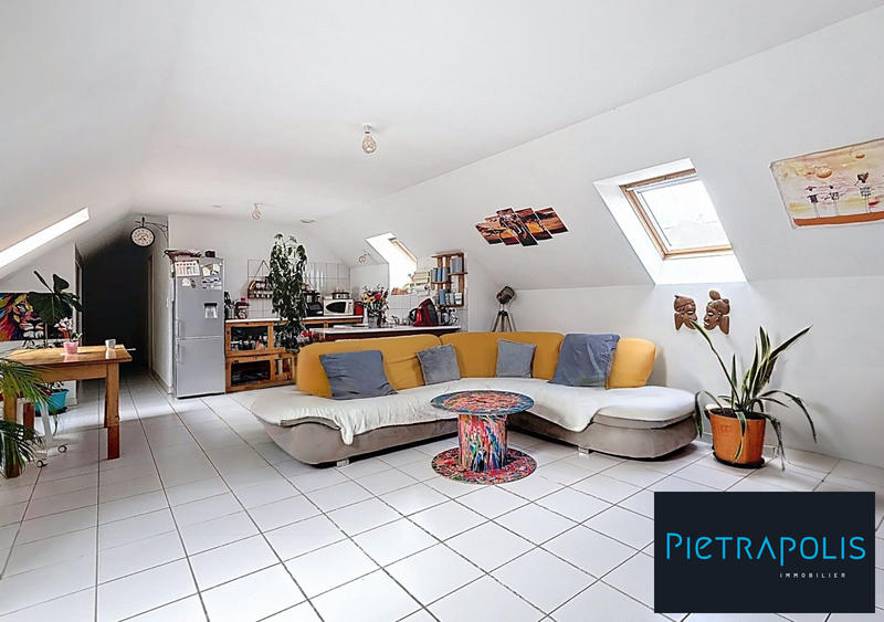 Appartement - 76 m² - 3 pièces