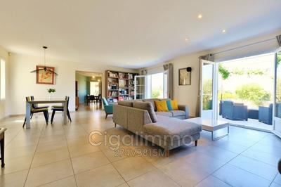 Villa - 177 m² - 7 pièces