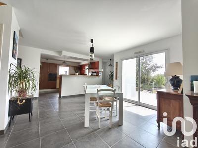 Maison - 125 m² - 6 pièces