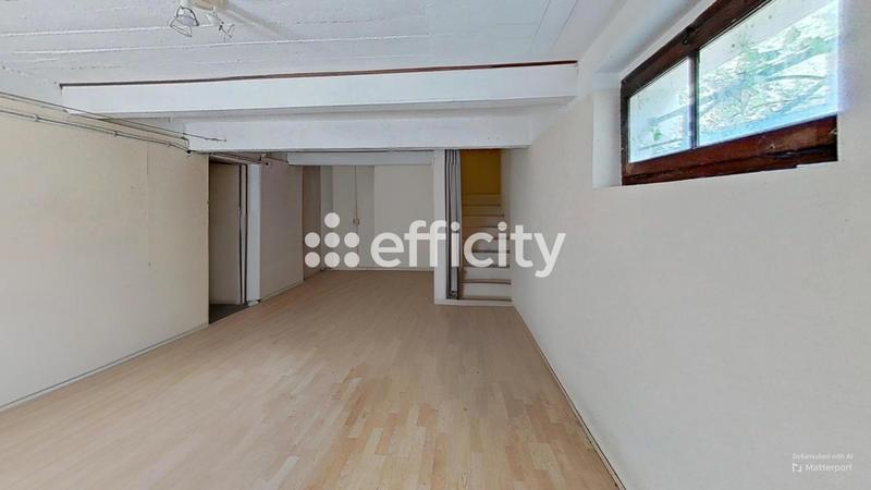 Maison - 150 m² - 8 pièces