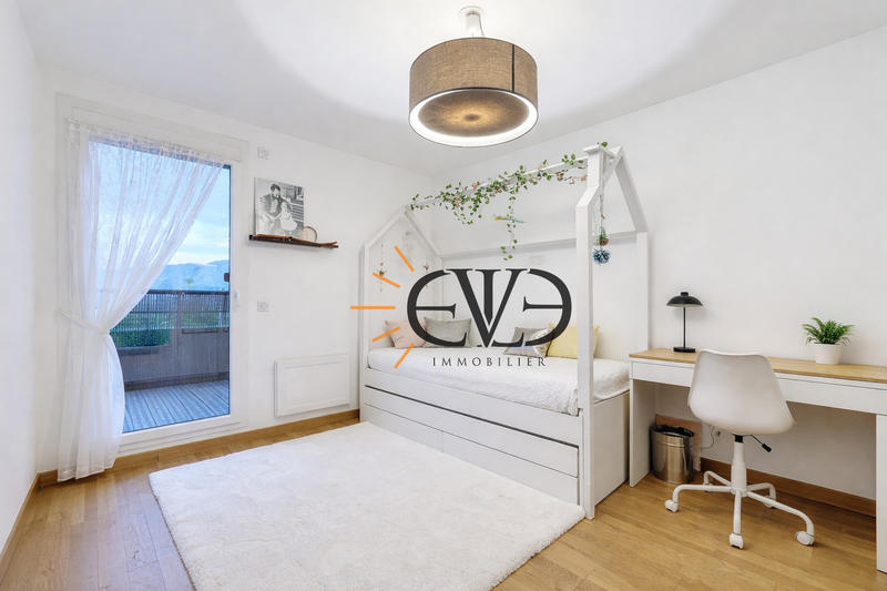 Appartement - 118 m² - 5 pièces