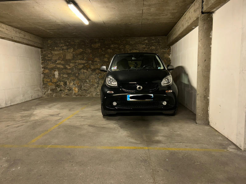 Parking / Garage - 13 m²