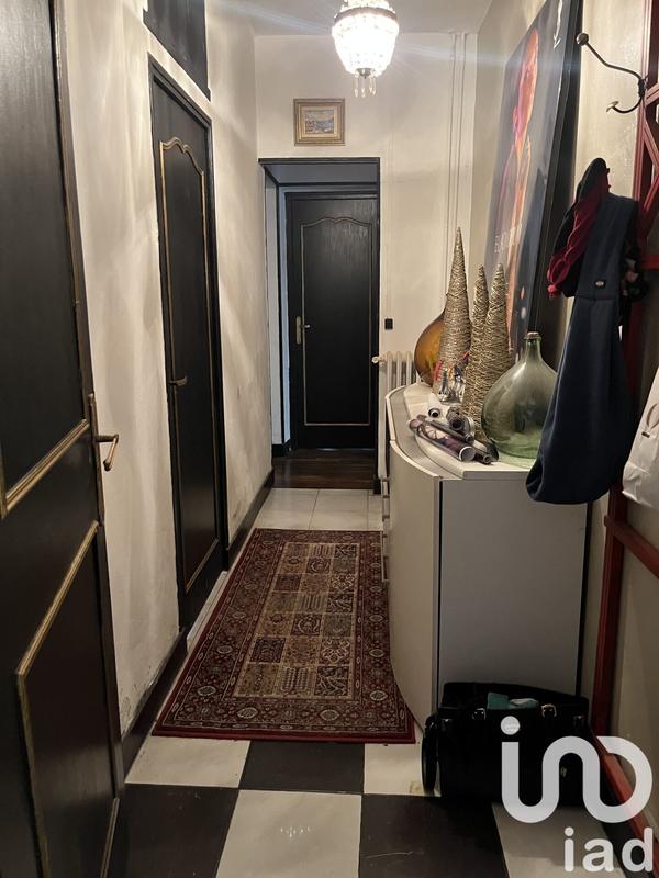 Maison - 180 m² - 8 pièces