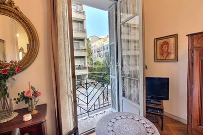 Appartement - 65 m² - 4 pièces