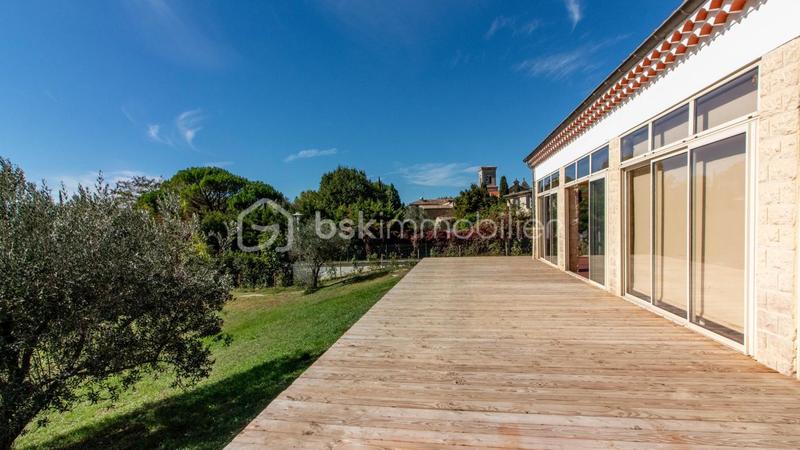 Maison - 143 m² - 6 pièces