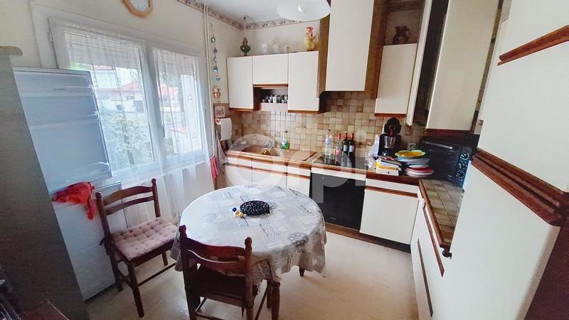 Maison - 103 m² - 6 pièces