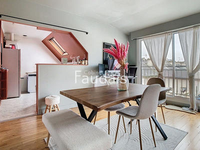 Appartement - 72 m² - 4 pièces