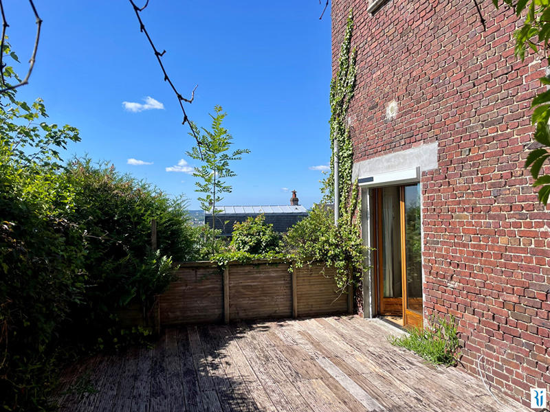 Maison - 118 m² - 5 pièces