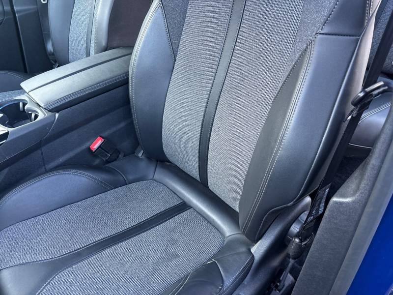 Peugeot 3008 BlueHDi 130ch s&amp;S Eat8 Allure