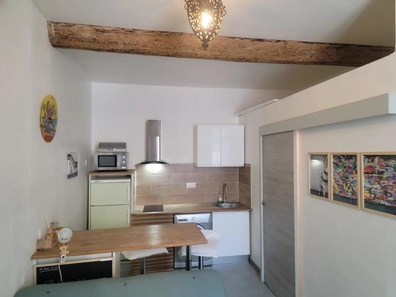 Appartement - 98 m² - 6 pièces