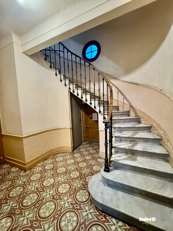 Appartement - 80 m² - 3 pièces