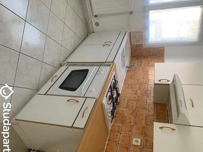 Appartement - 55 m² - 5 pièces