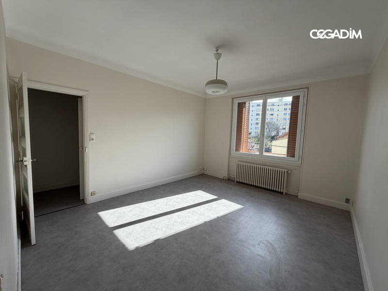 Appartement - 57 m² - 3 pièces