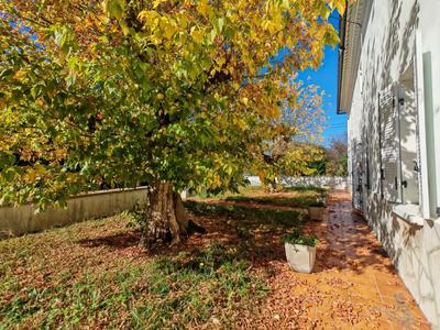 Maison - 151 m² - 3 pièces