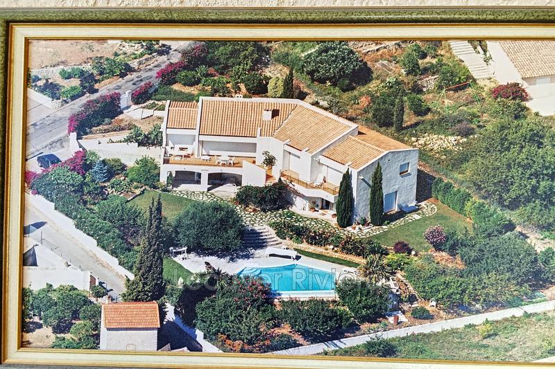 Maison contemporaine - 184 m² - 6 pièces