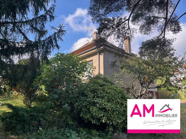 Maison - 128 m² - 7 pièces