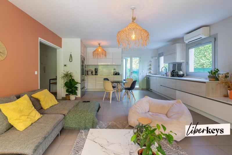 Appartement - 72 m² - 3 pièces