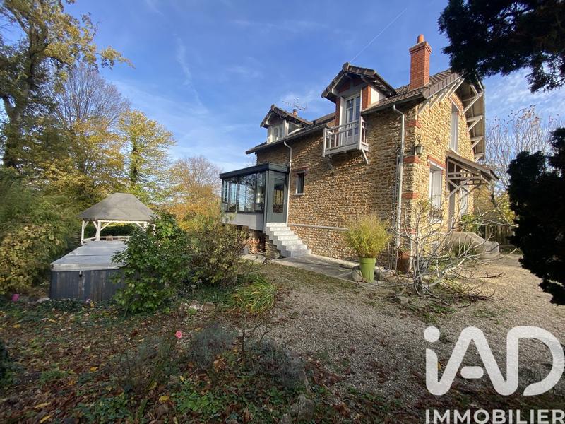 Maison - 140 m² - 7 pièces