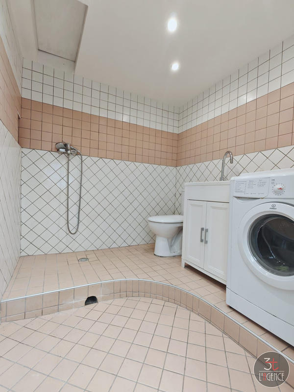 Maison - 88 m² - 4 pièces