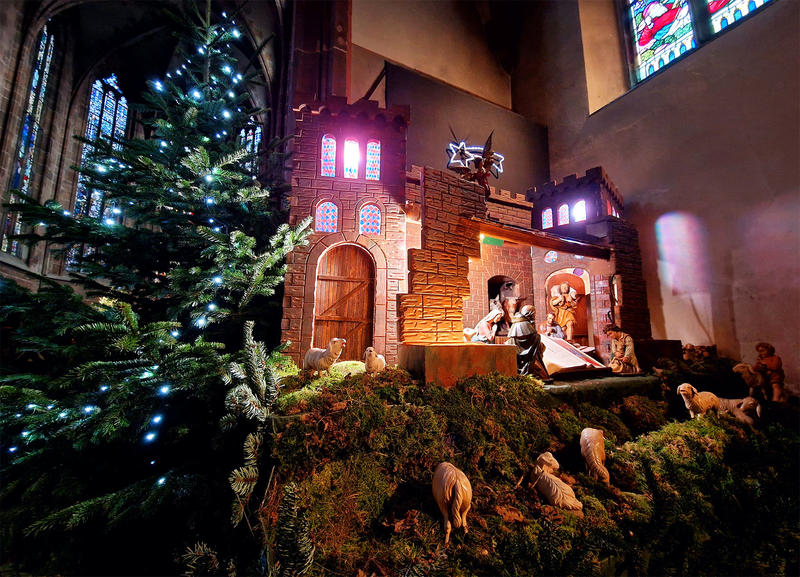 Crèche remarquable à l'Église Notre-Dame de la Nativité