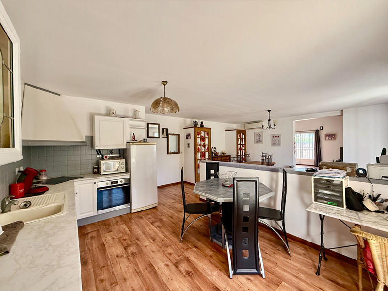 Maison - 170 m² - 6 pièces