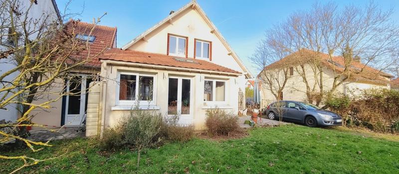 Maison - 129 m² - 6 pièces