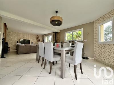 Maison - 117 m² - 5 pièces