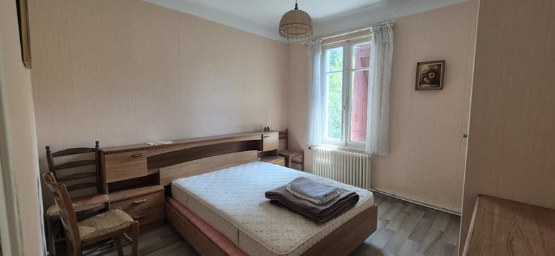 Maison - 153 m² - 8 pièces