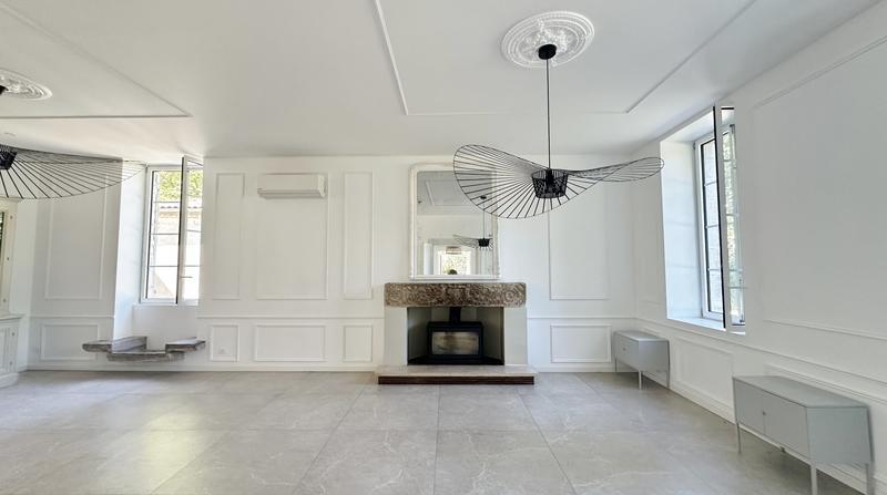 Maison bourgeoise - 350 m² - 8 pièces