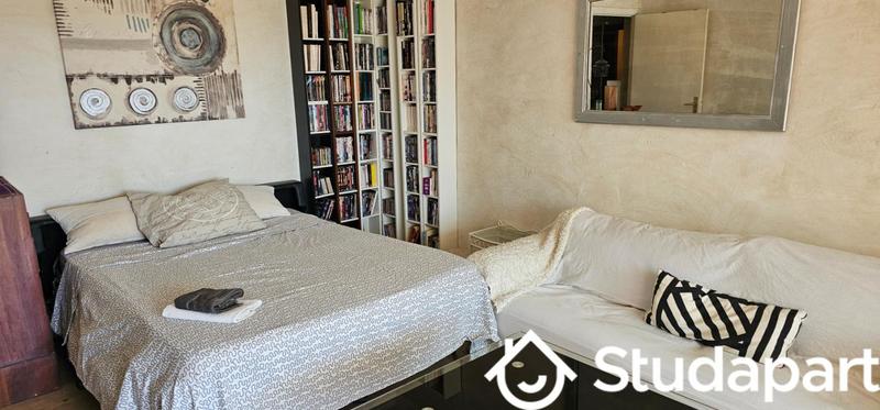 Chambre - 10 m² - 1 pièce