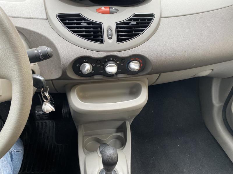 Renault Twingo II 1.2 boîte automatique