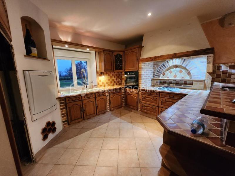 Corps de ferme - 322 m² - 9 pièces