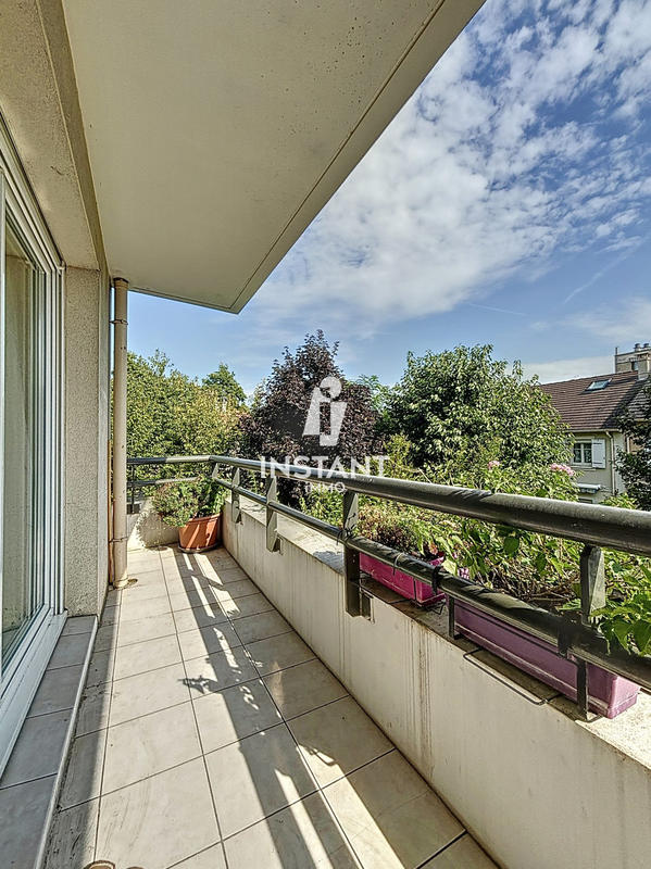 Appartement - 79 m² - 4 pièces