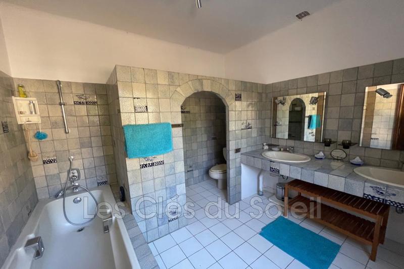 Villa - 166 m² - 5 pièces