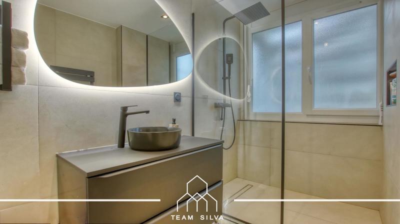 Appartement - 82 m² - 4 pièces