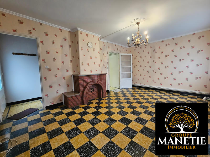 Maison - 92 m² - 5 pièces