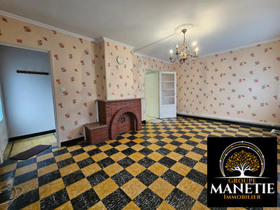 Maison - 92 m² - 5 pièces